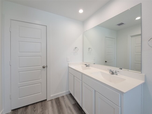 Building Photo - 13444 Sombrero Cay Dr