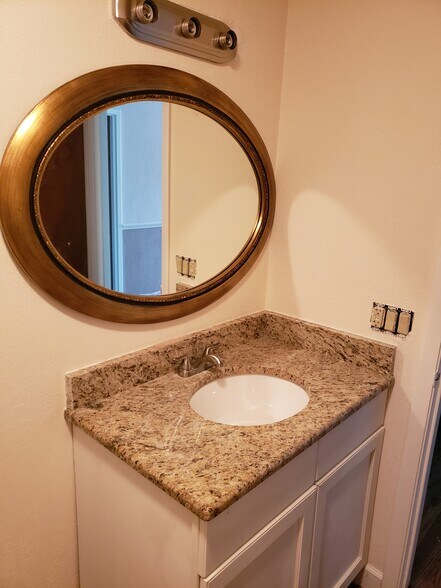 Building Photo - 50 Sun Air Blvd E