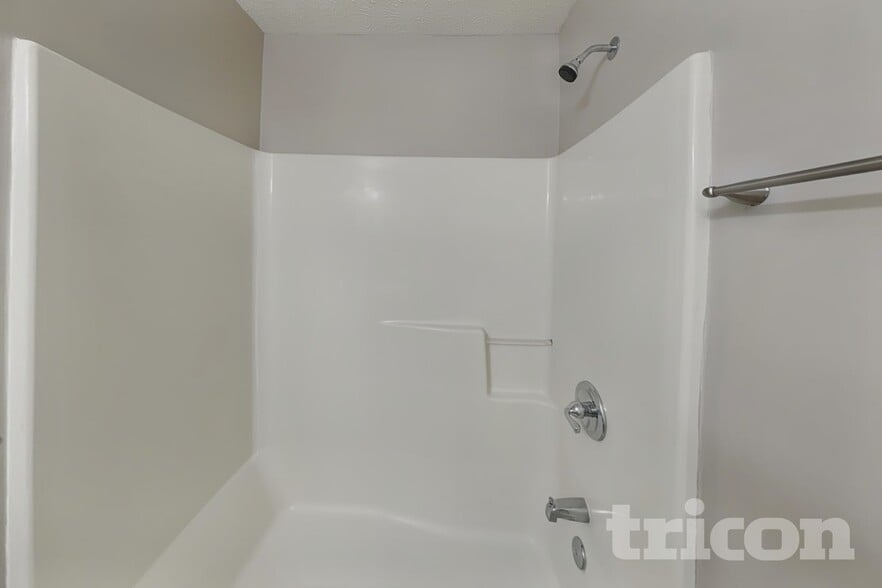Building Photo - 11118 Waterfield Pl
