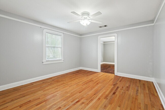 Building Photo - Cute & Cozy 3-Bedroom Home in Gretna!