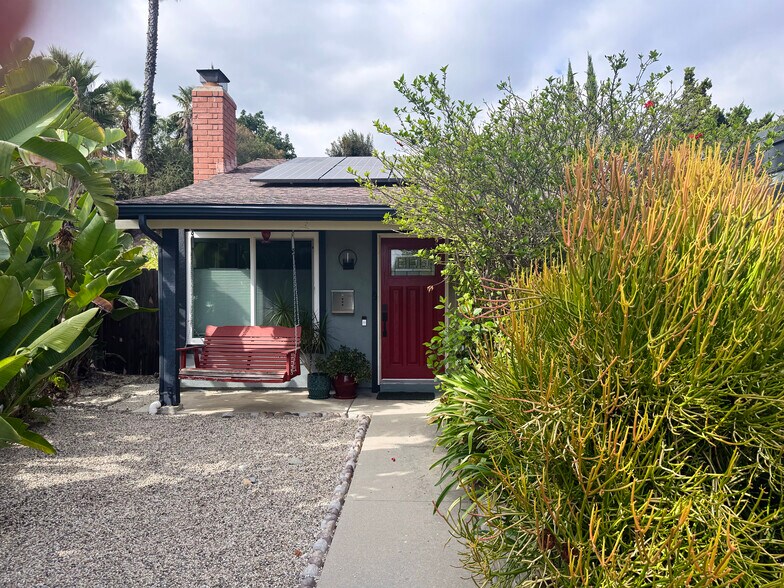 Primary Photo - 2643 Briarwood Pl
