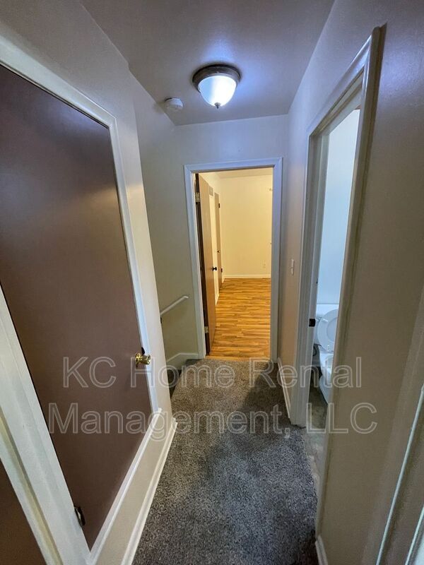 Building Photo - 236 Bonaire St