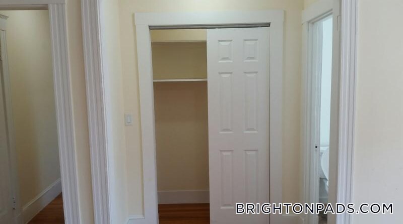 Building Photo - 1615 Commonwealth Ave