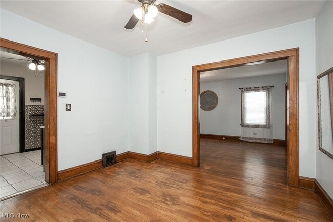 Building Photo - 2083 Chesterland Ave