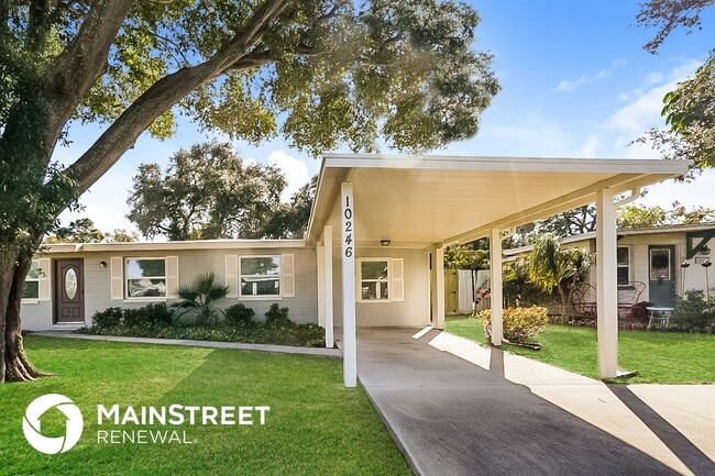 Building Photo - 10246 108th Ave N