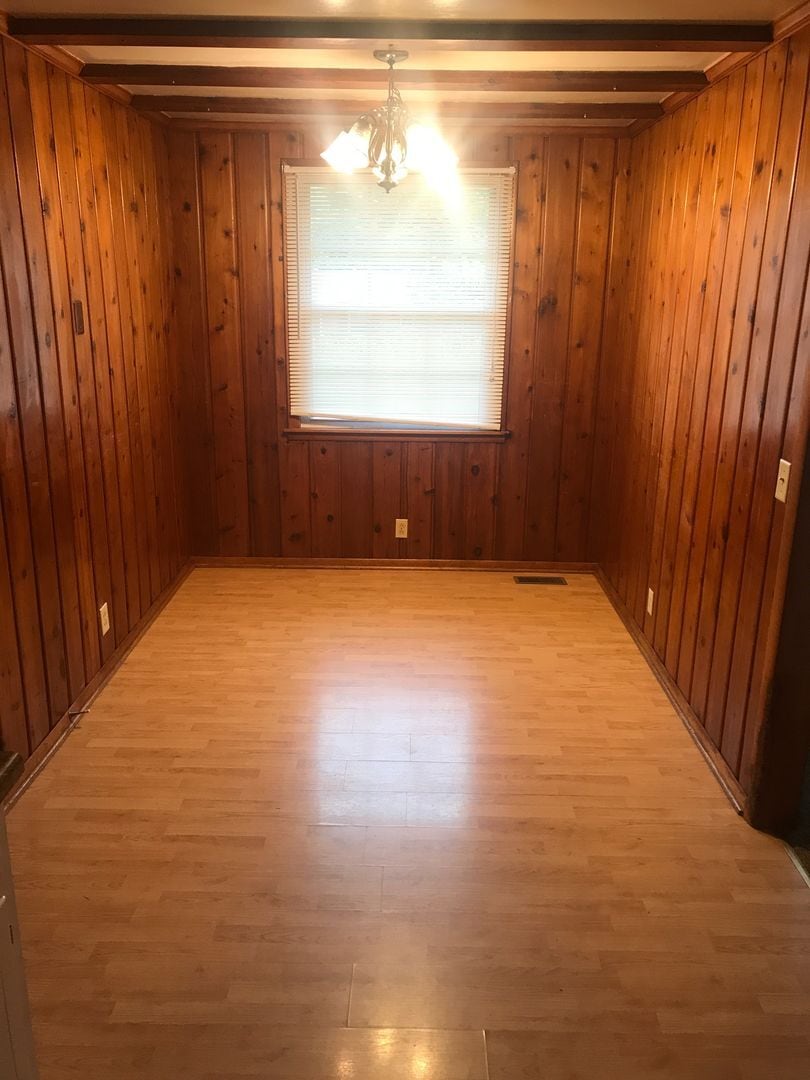 Building Photo - 7029 Bonnavent Dr