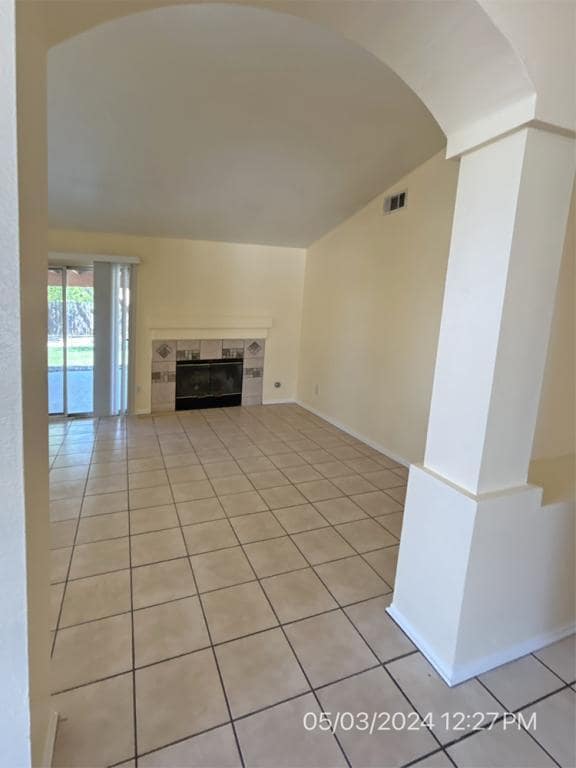 Building Photo - 12978 Grinnell Ct