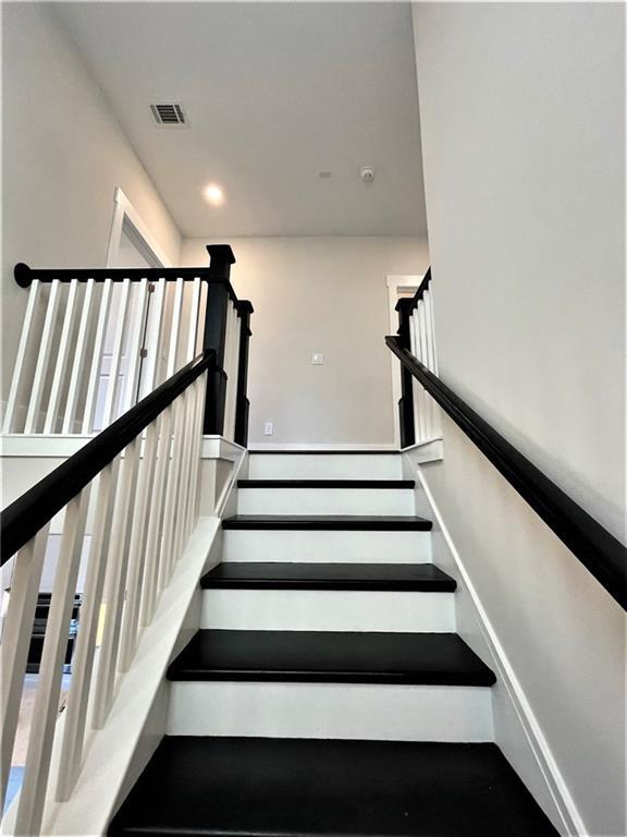 Building Photo - 892 Mayfield Rd