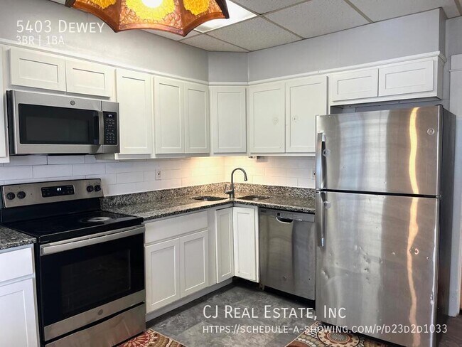 Building Photo - 5403 Dewey-