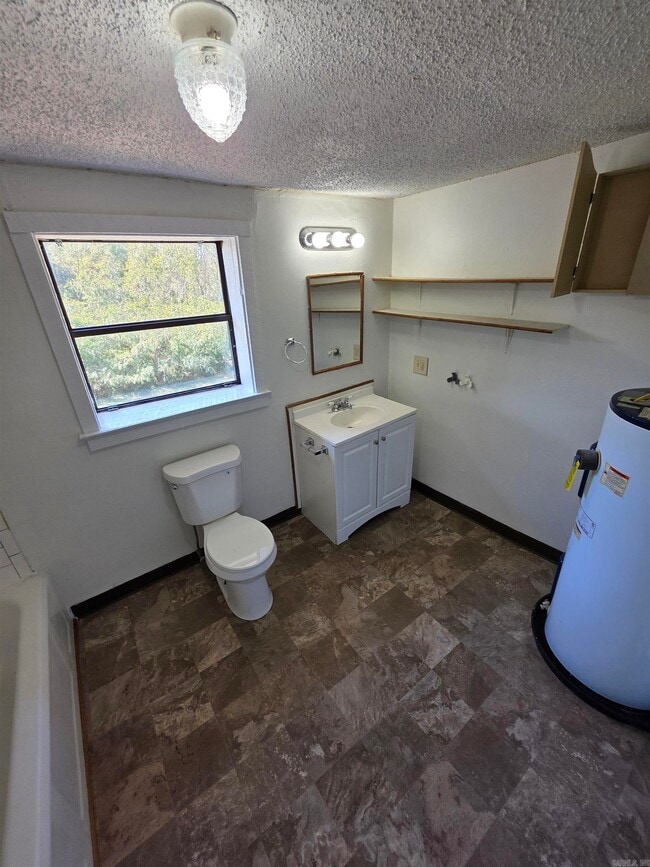 Building Photo - 5101 B B Cir