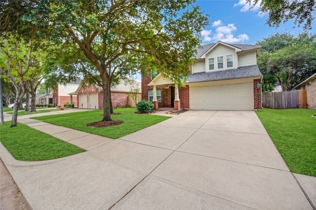 Building Photo - 3719 Cane Lake Dr