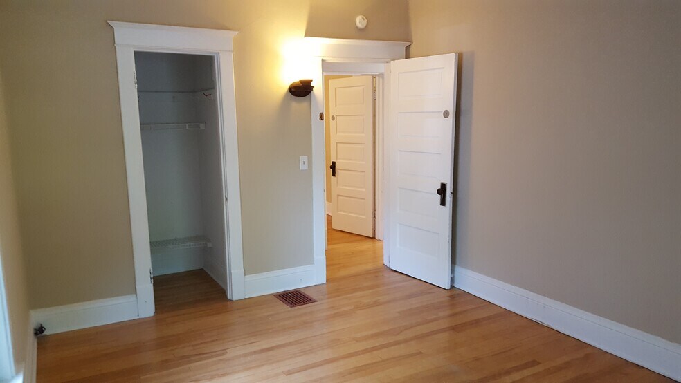 Bedroom 3 (up) - 1005 1st St SW