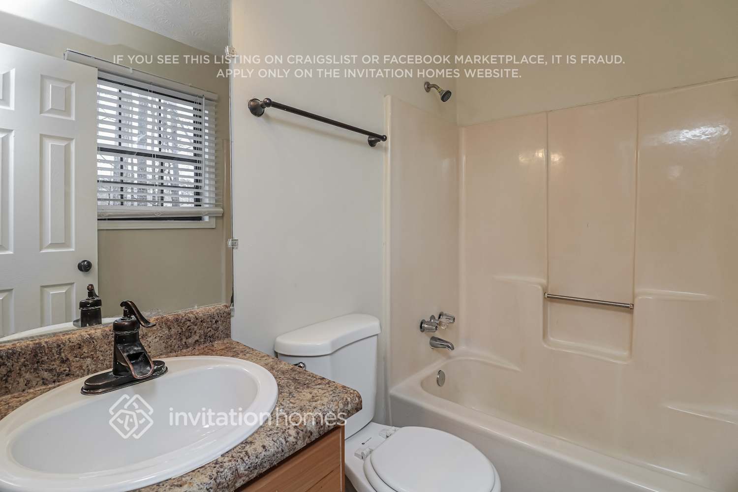 Building Photo - 3699 Ashley Woods Dr