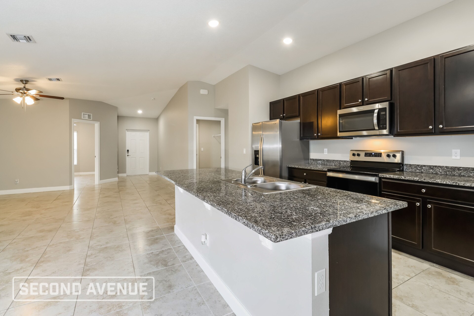 Building Photo - 1085 Savery Rd