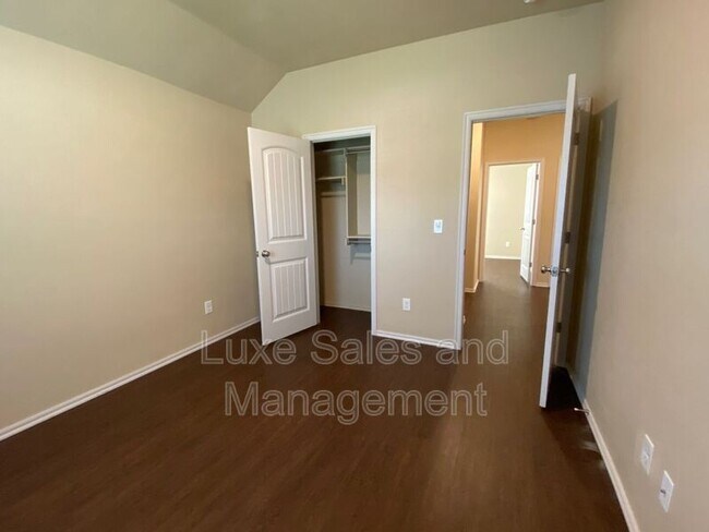 Building Photo - 11207 NW 114th St