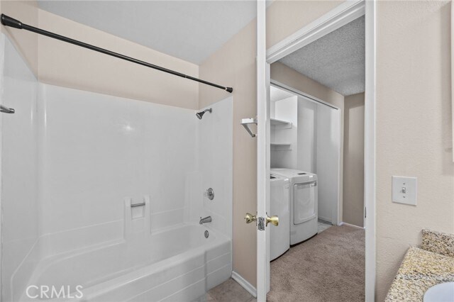 Building Photo - 760 Golden Springs Dr
