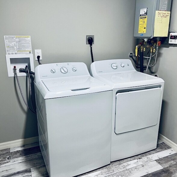 Building Photo - 530 SW Prima Vista Blvd