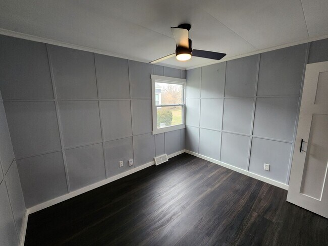 Building Photo - Beautiful 3-bedroom, 2-bathroom home in Be...