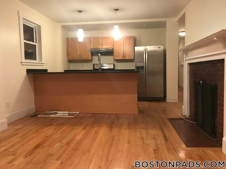 Building Photo - 24 Lexington Terrace