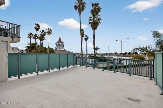 Building Photo - 1+1 Peninsula Condo on the Channel Islands Harbor w/lots of Amenities