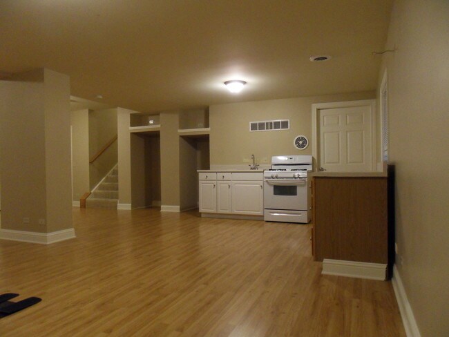 Building Photo - 1326 Walnut Ridge Dr
