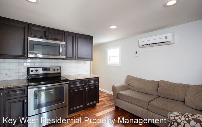 Building Photo - 2 br, 2 bath House - 1013 Packer Street