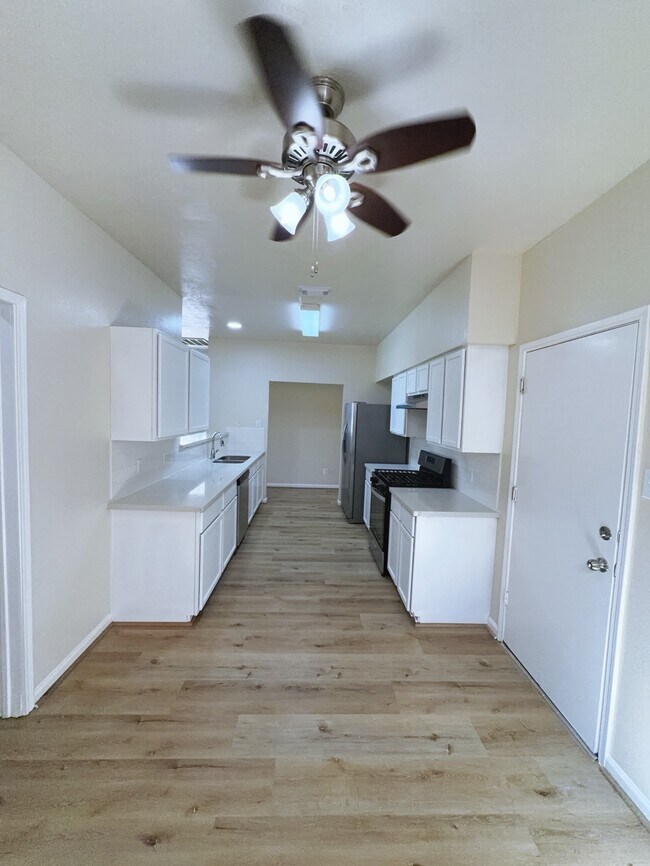 Building Photo - 6656 Sharpstown Green Cir