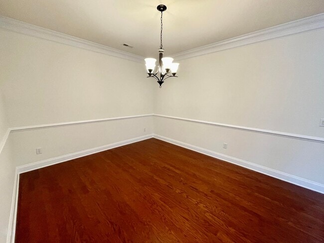 Building Photo - 9519 Dellbrook Ct