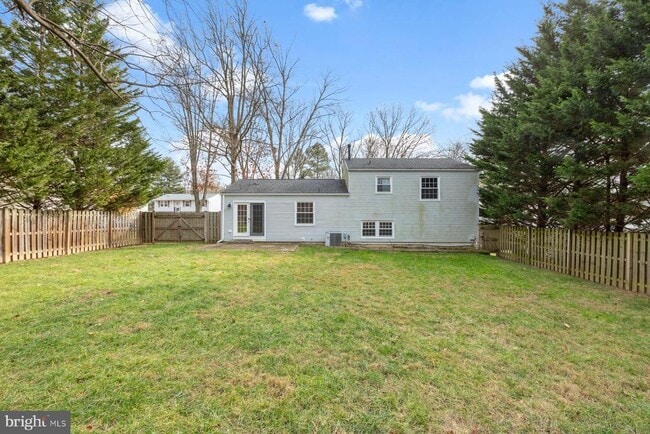 Building Photo - 5650 Sheerock Ct