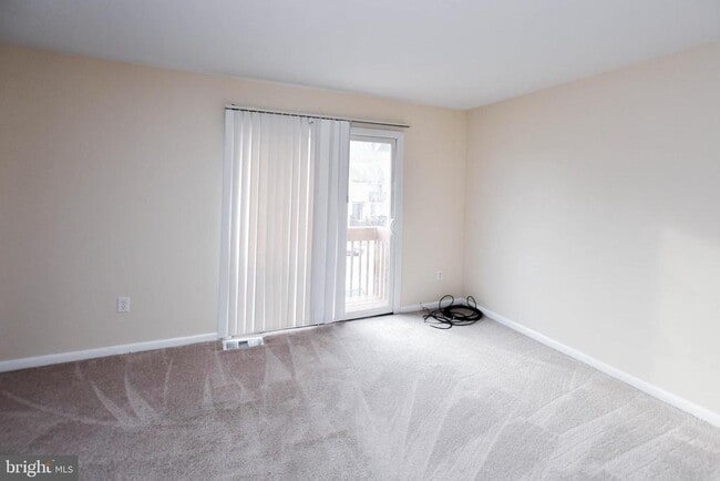 Building Photo - 11482 Laurelwalk Dr