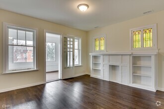 Building Photo - 2655 W Leland Ave