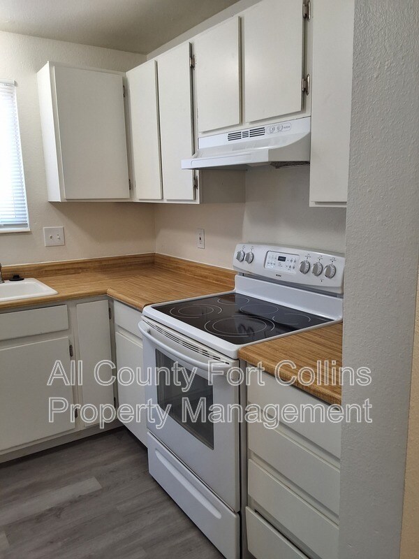 Building Photo - 1716 Erin Ct