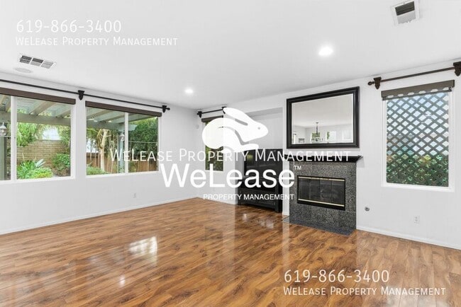 Building Photo - 5145 Seaglen Way