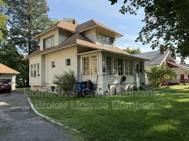 Building Photo - 534 Eddy Ave