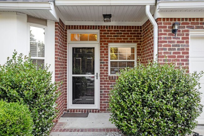 Building Photo - 3301 Philmont Dr