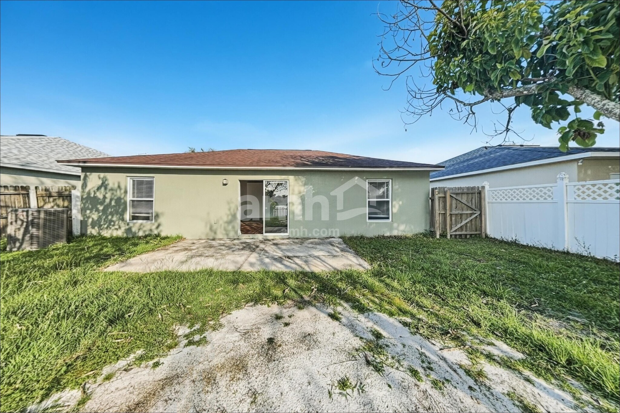 Building Photo - 520 Brown Bear Way