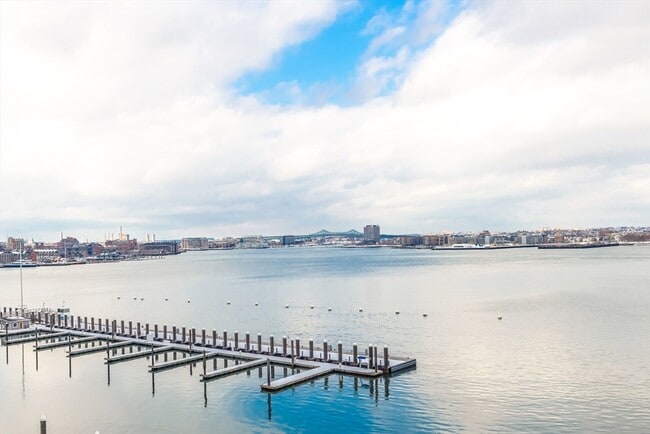 Building Photo - 300 Pier 4 Blvd.