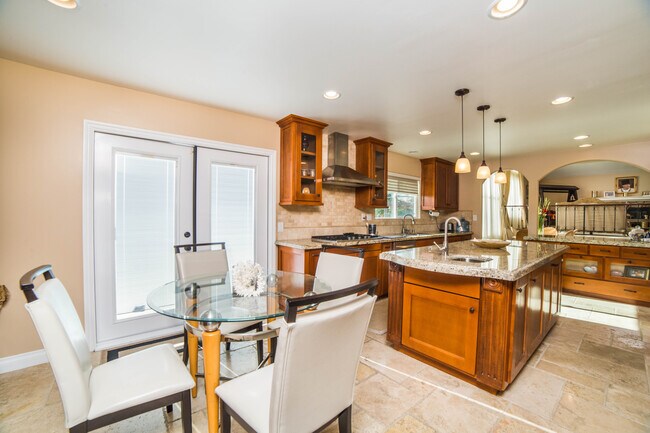 Building Photo - 29303 Stadia Hill Ln