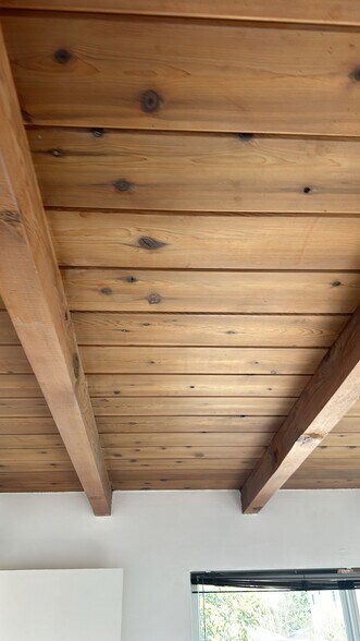 Building Photo - 17739 Welby Way