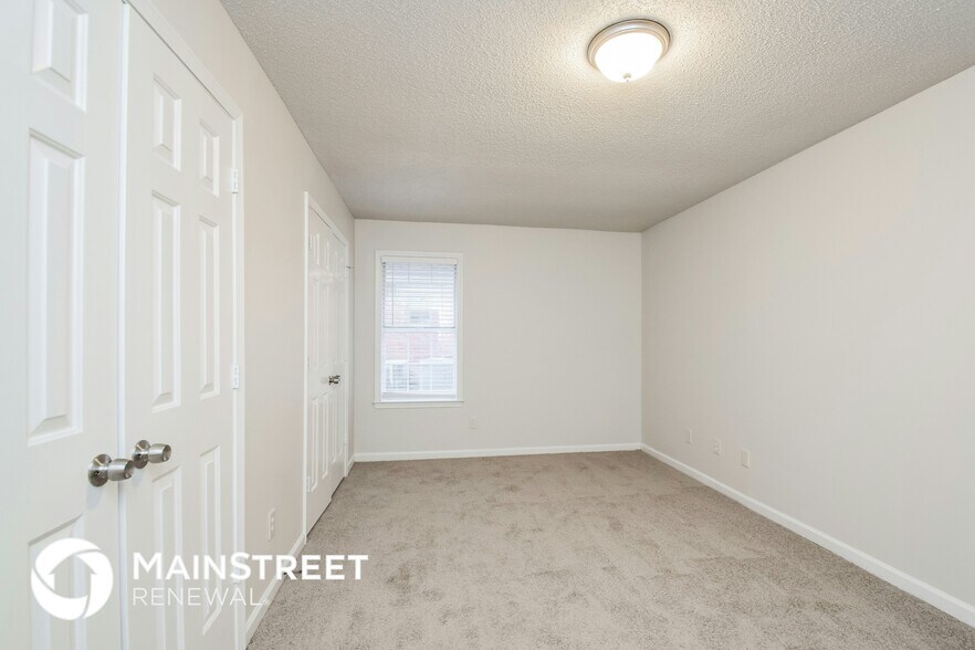 Building Photo - 4927 Bradfield Run