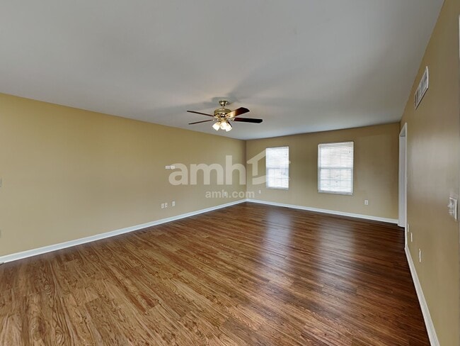 Building Photo - 10213 Waterford Ct