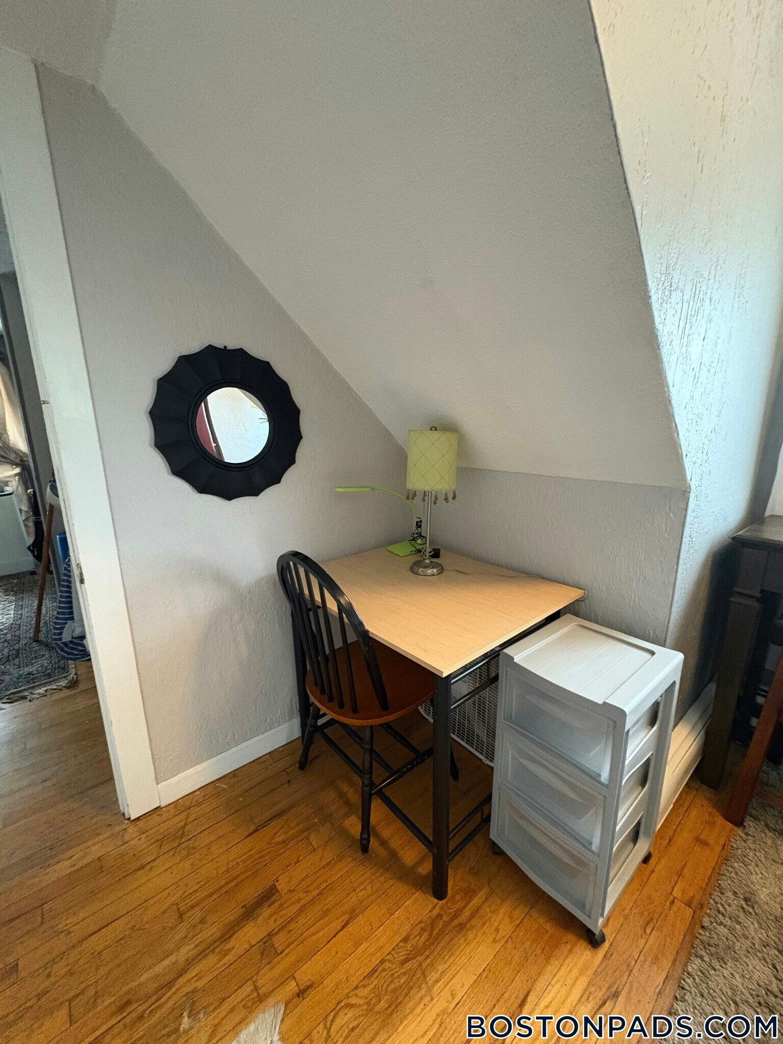 Building Photo - 370 Main St