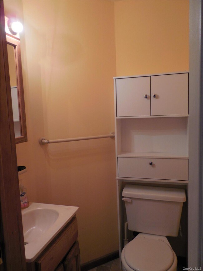 Building Photo - 1 Whippoorwill Ln