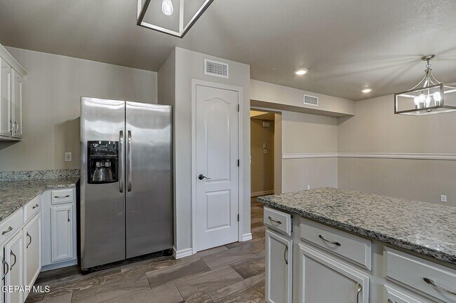 Building Photo - 14325 Pacific Point Dr