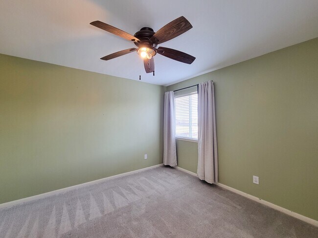 Building Photo - 6511 Canyon Mist Ln