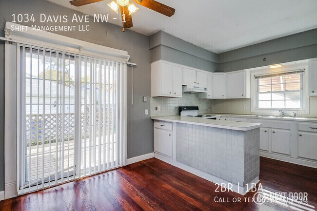 Building Photo - 1034 Davis Ave NW