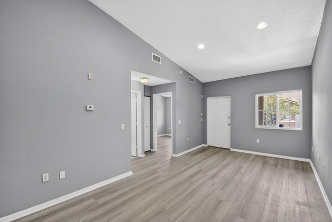 Building Photo - 3790 N Jog Rd