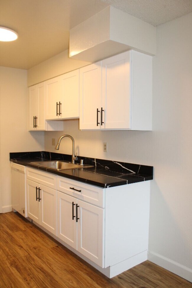 Building Photo - 3430 San Pablo Dam Rd