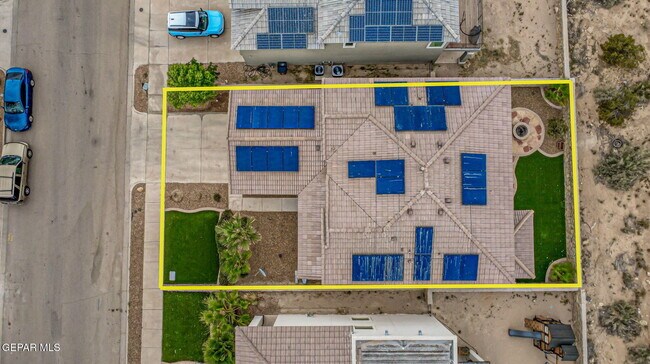 Building Photo - 12081 Silver Crown