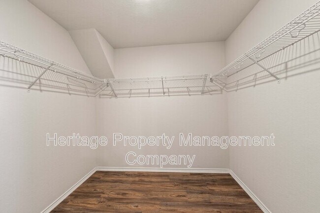 Building Photo - 6231 Antares